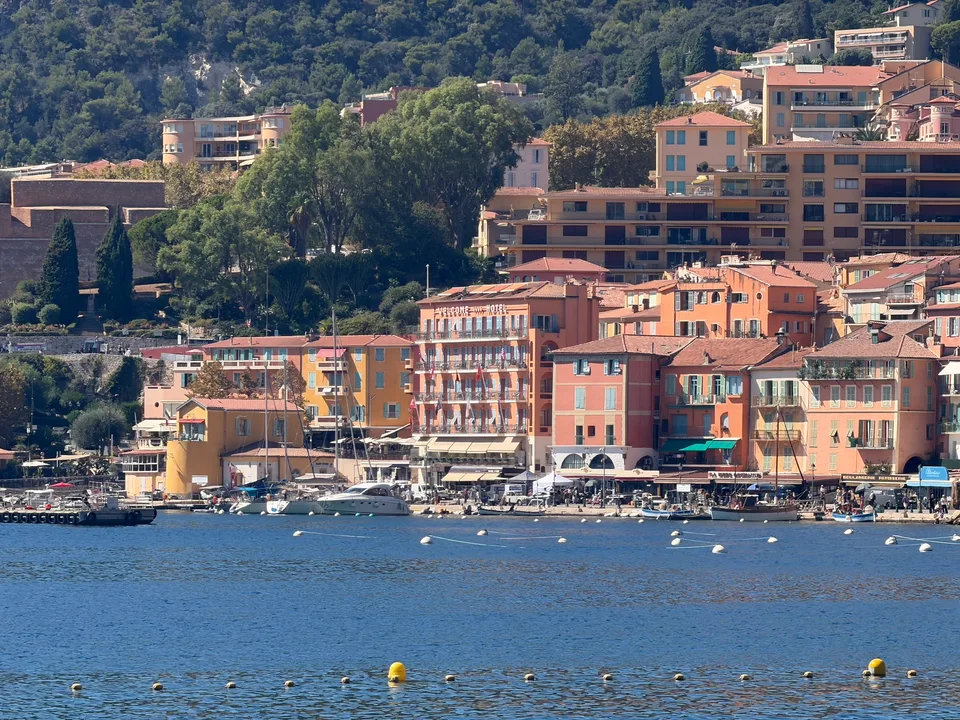 Pastel buildings lining Villefranche-sur-Mer’s waterfront