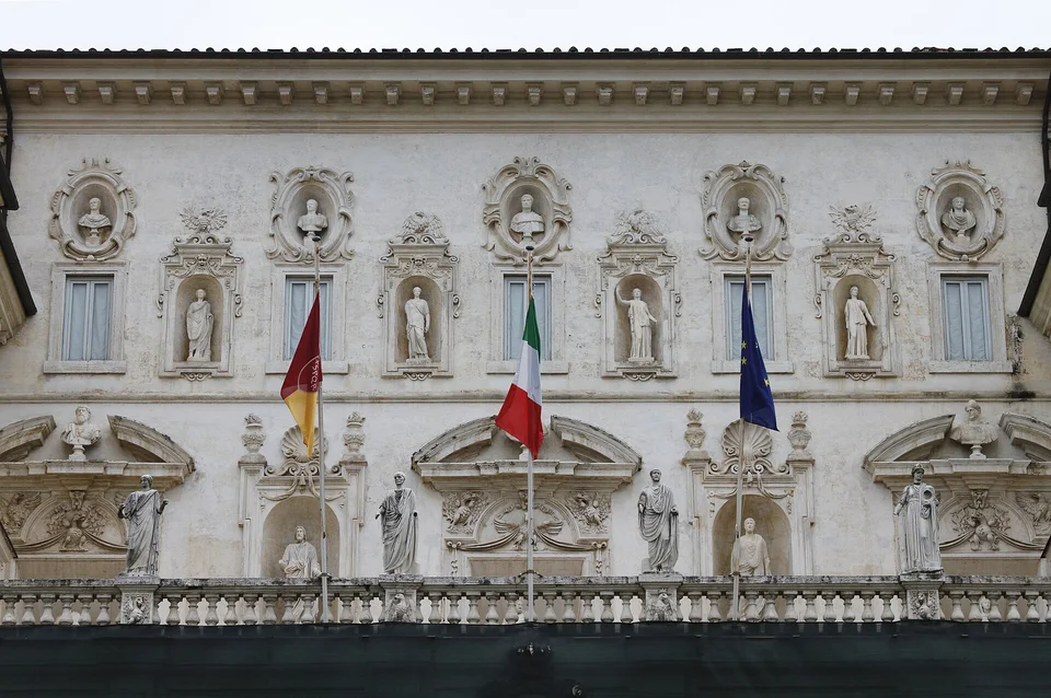A fachada ornamentada da Galleria Borghese